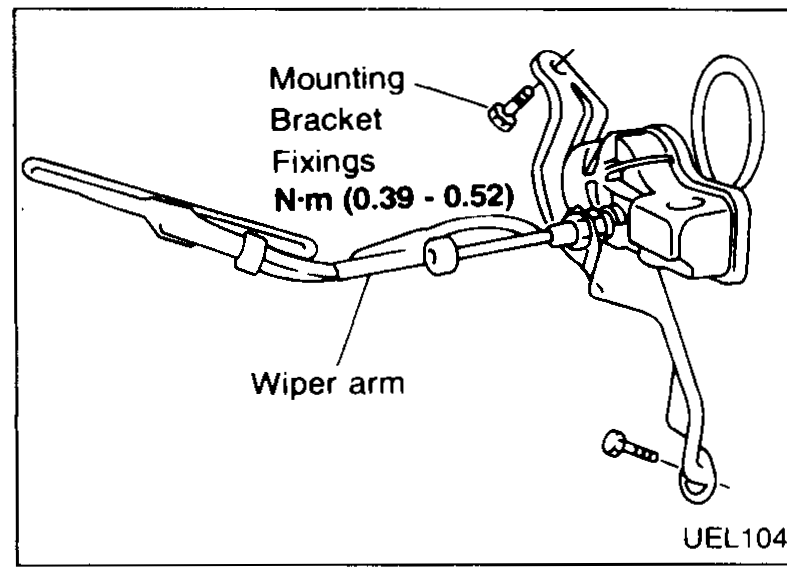 Exploded view of the headlamp wiper motor and arm. Mounting bracket fixings torque N·m (0.39 - 0.52); the wiper arm is called out.
